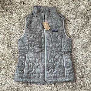 NWT Patagonia Nano Puff Vest